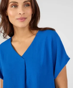 Blouse satinée effet reliefé