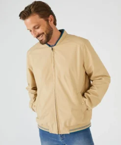 Blouson coupe-vent et déperlant