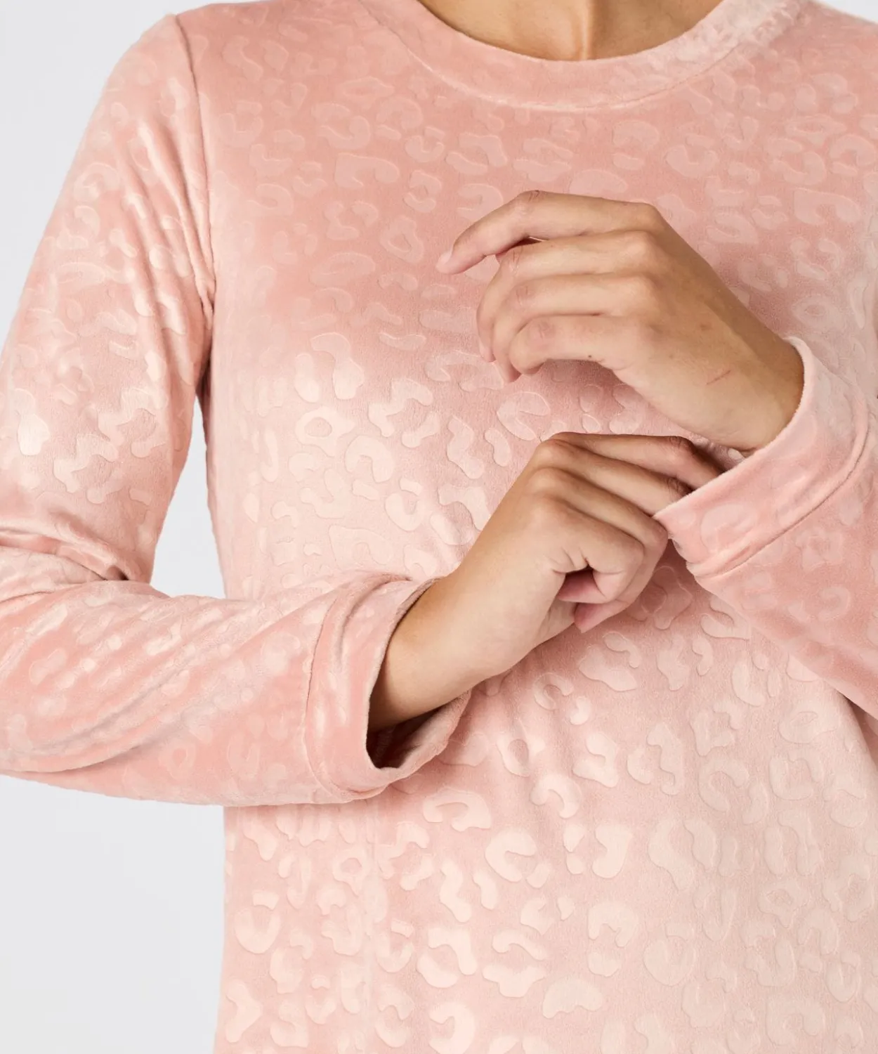 Chemise de nuit Thermolactyl en velours embossé