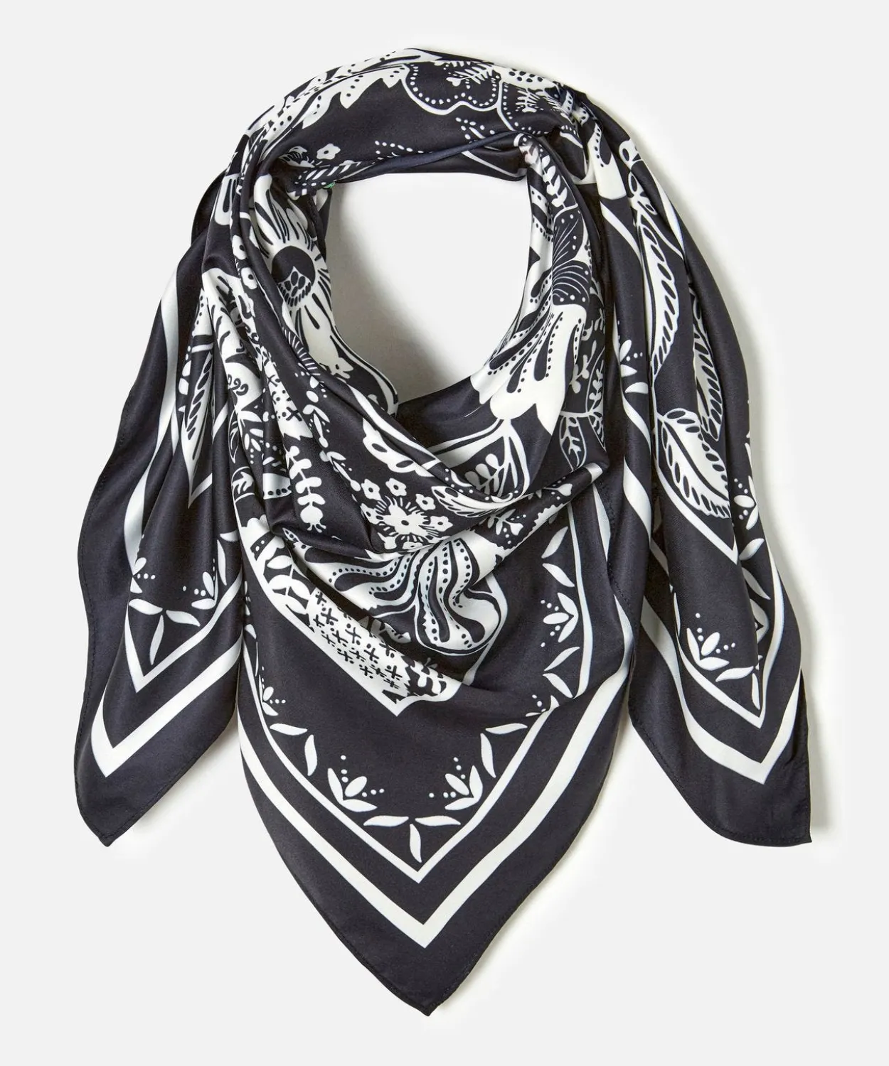 Foulard carré imprimé végétal