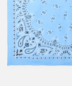 Foulard esprit bandana
