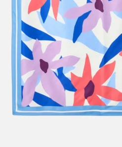 Foulard grand carré fleuri