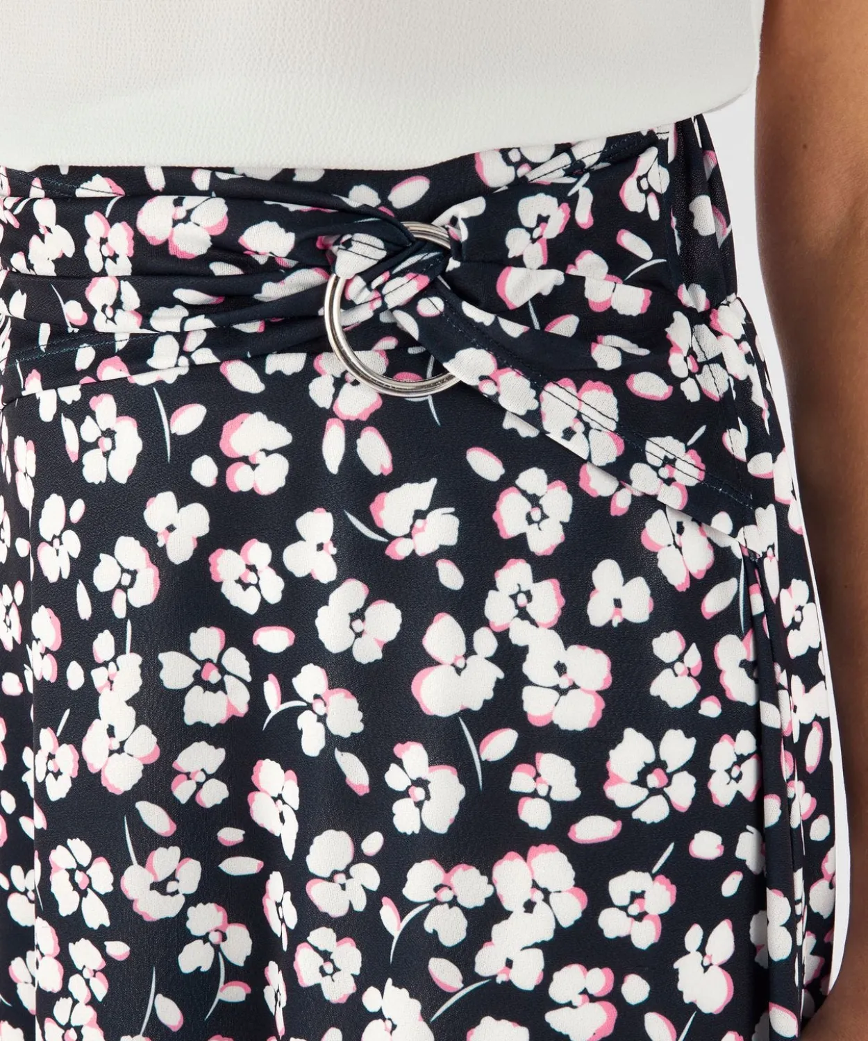 Jupe ceinture à boucle