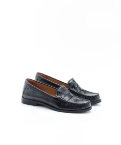 Mocassins vernis effet plissé