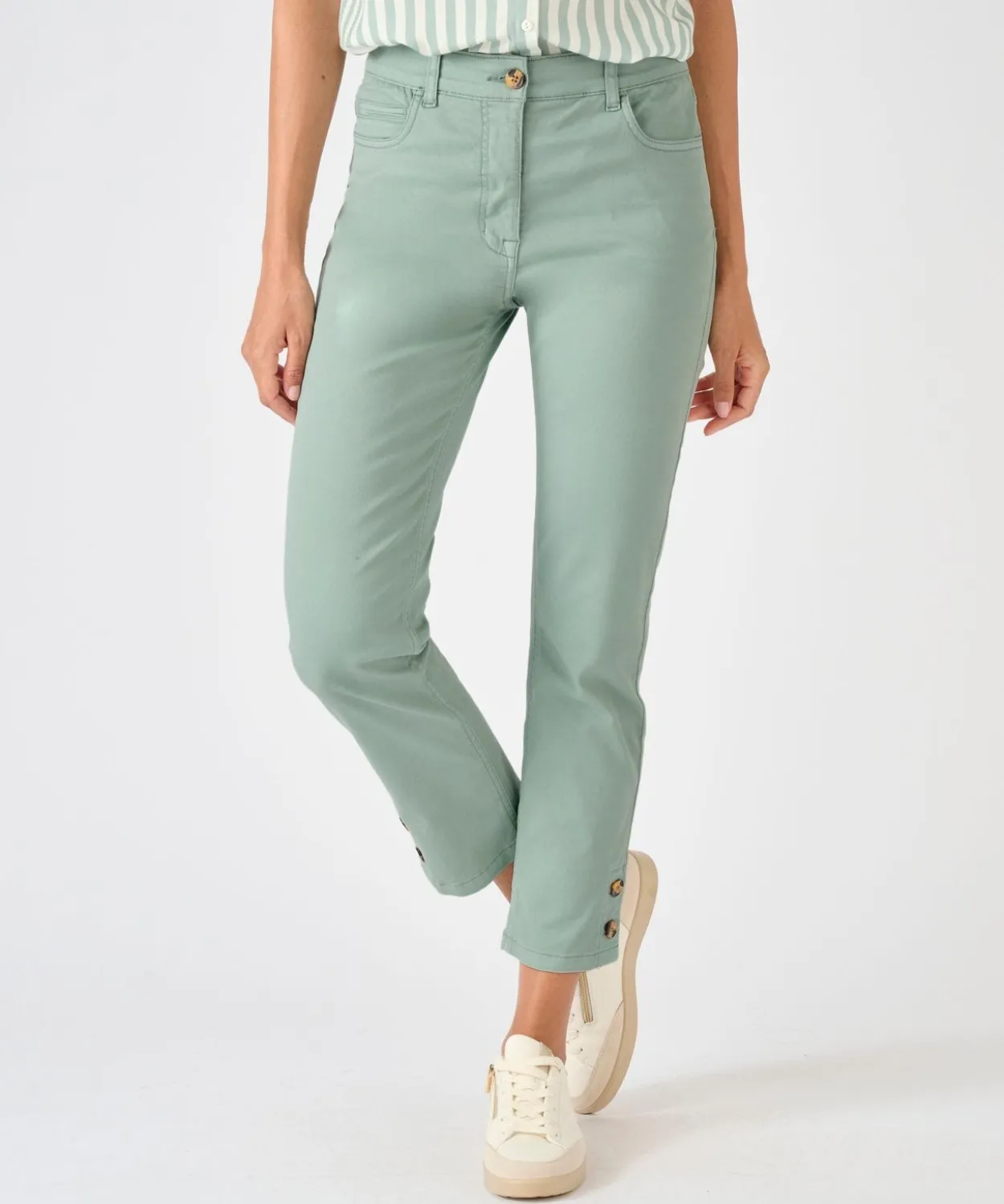 Pantalon 7/8ème fantaisie boutonnée