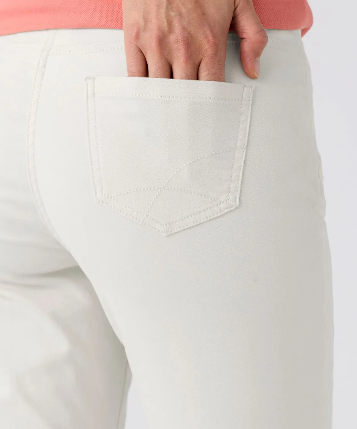 Pantalon 7/8ème fantaisie boutonnée