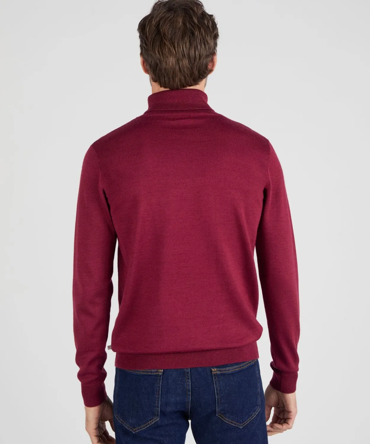 Pull classique col roulé
