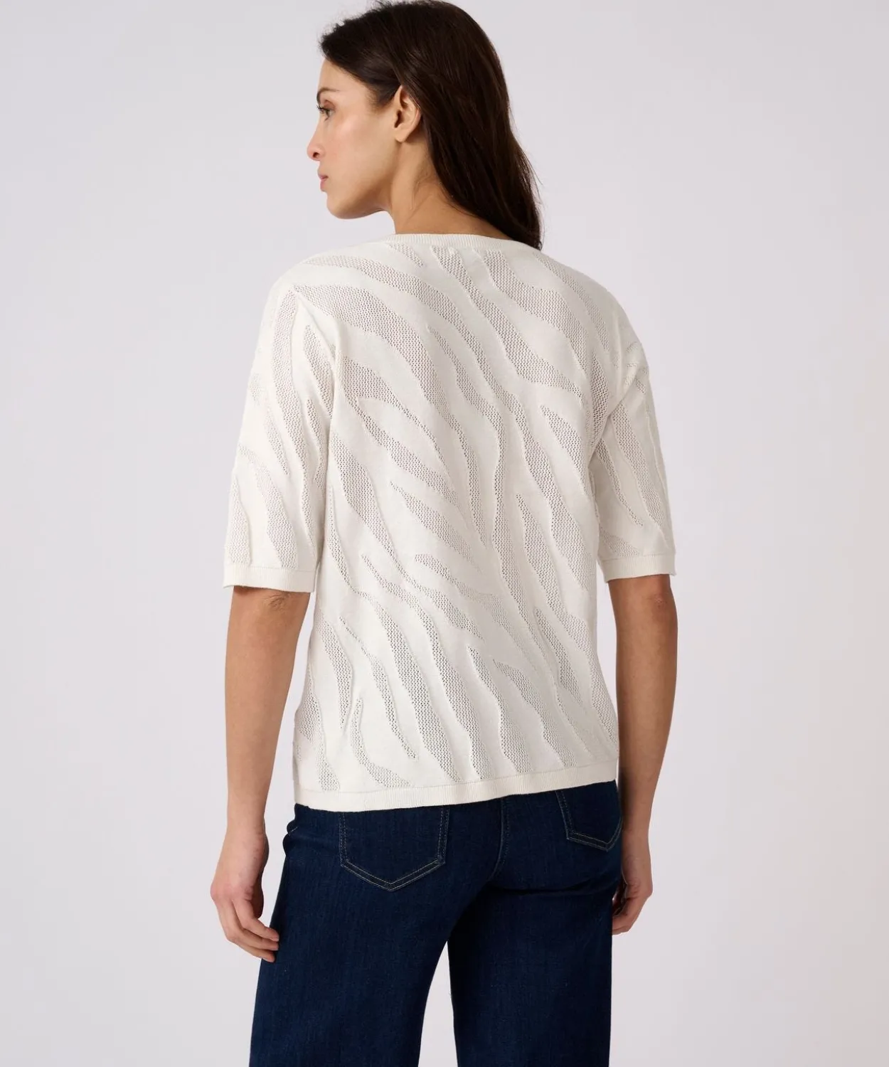 Pull jeu de maille motif zébré