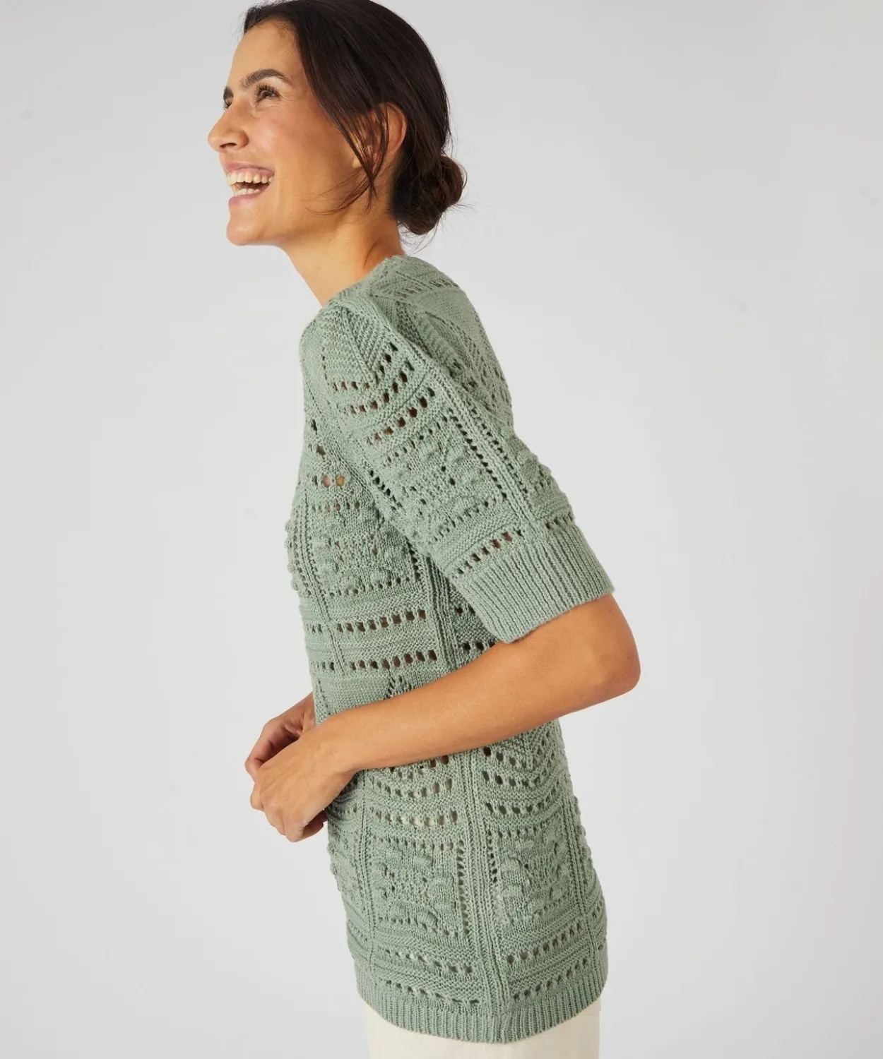 Pull maille ajourée effet crochet