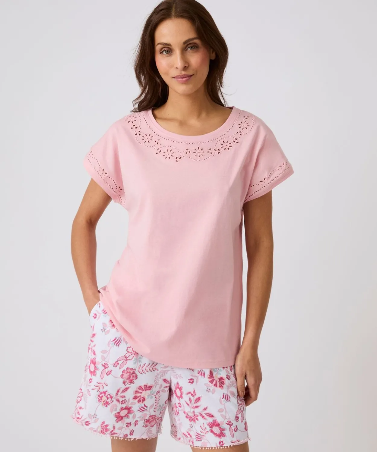 Pyjashort broderie anglaise
