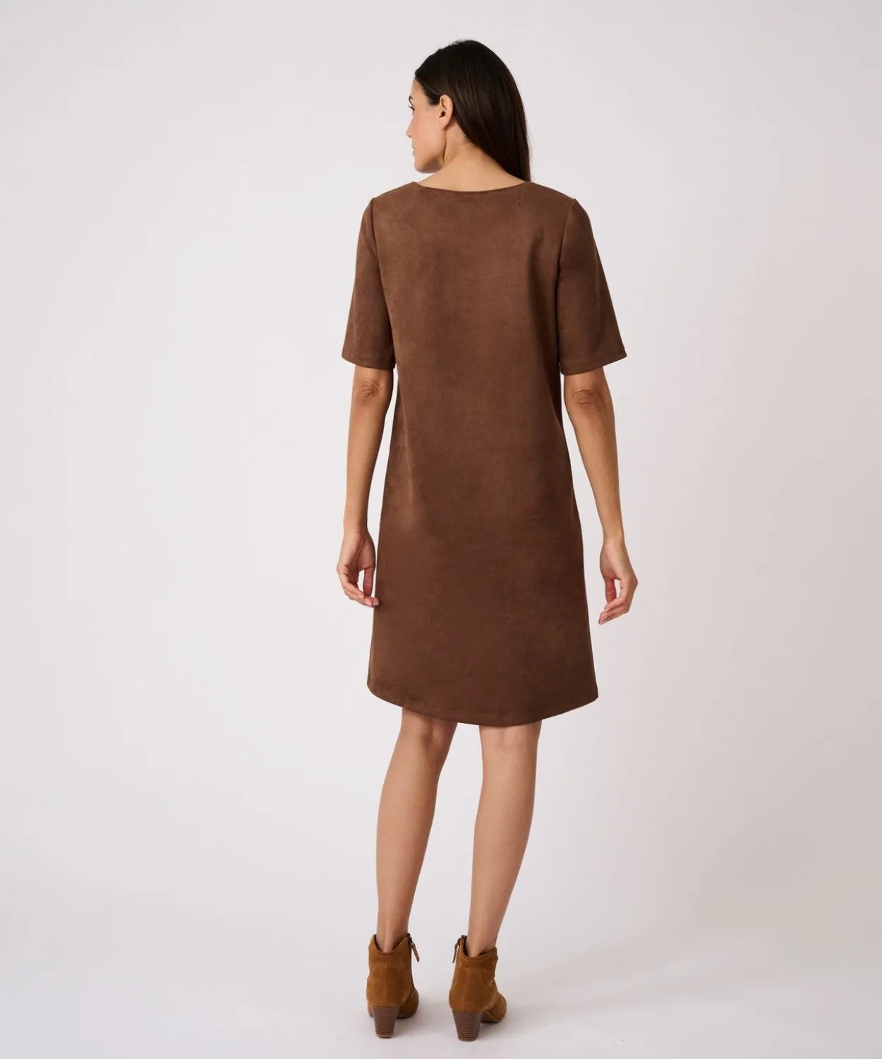 Robe droite suédine