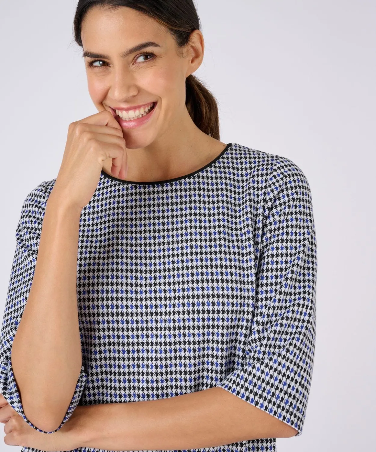 Robe en maille milano jacquard