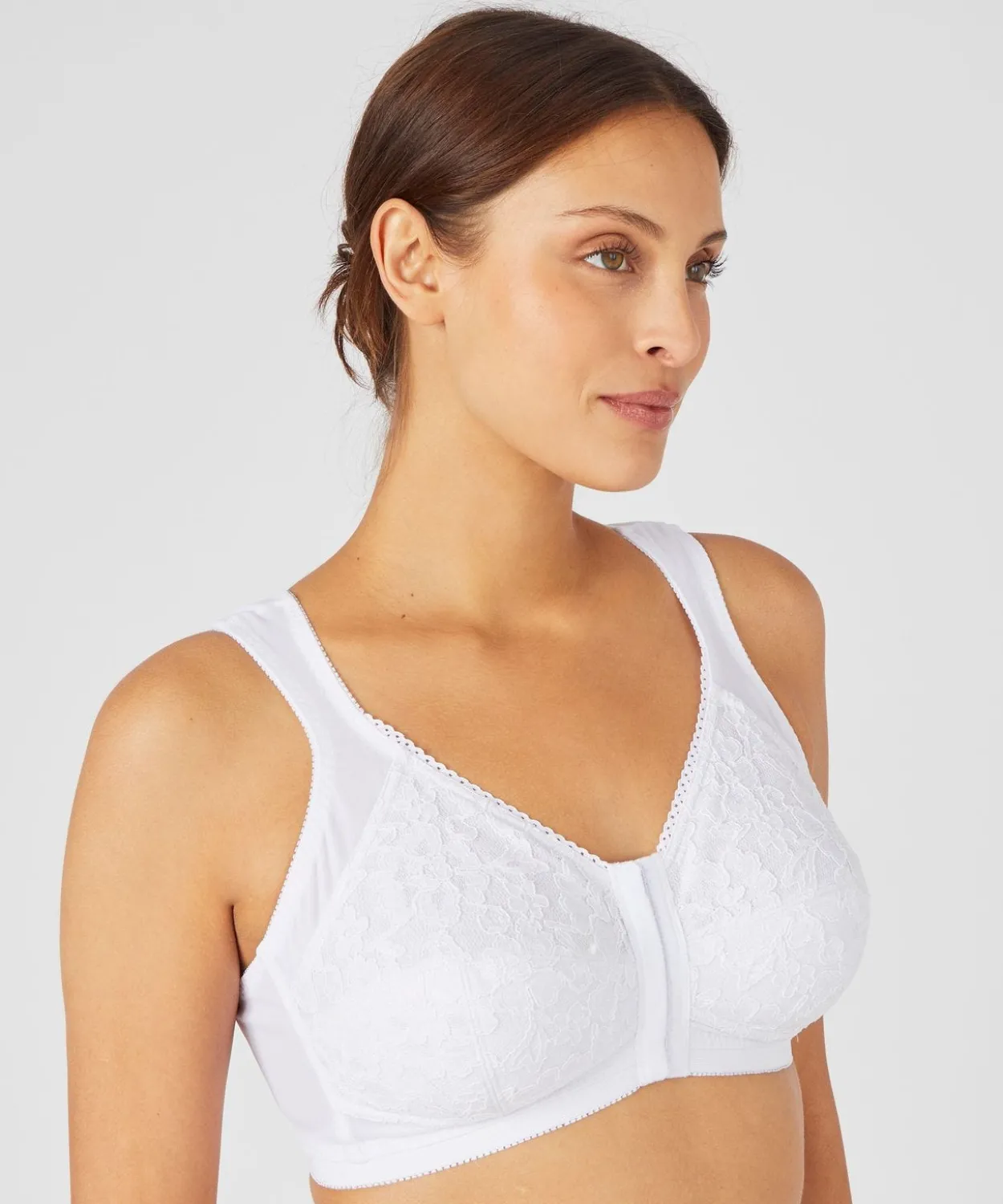 Soutien-gorge dos droit sans armatures ouvert devant