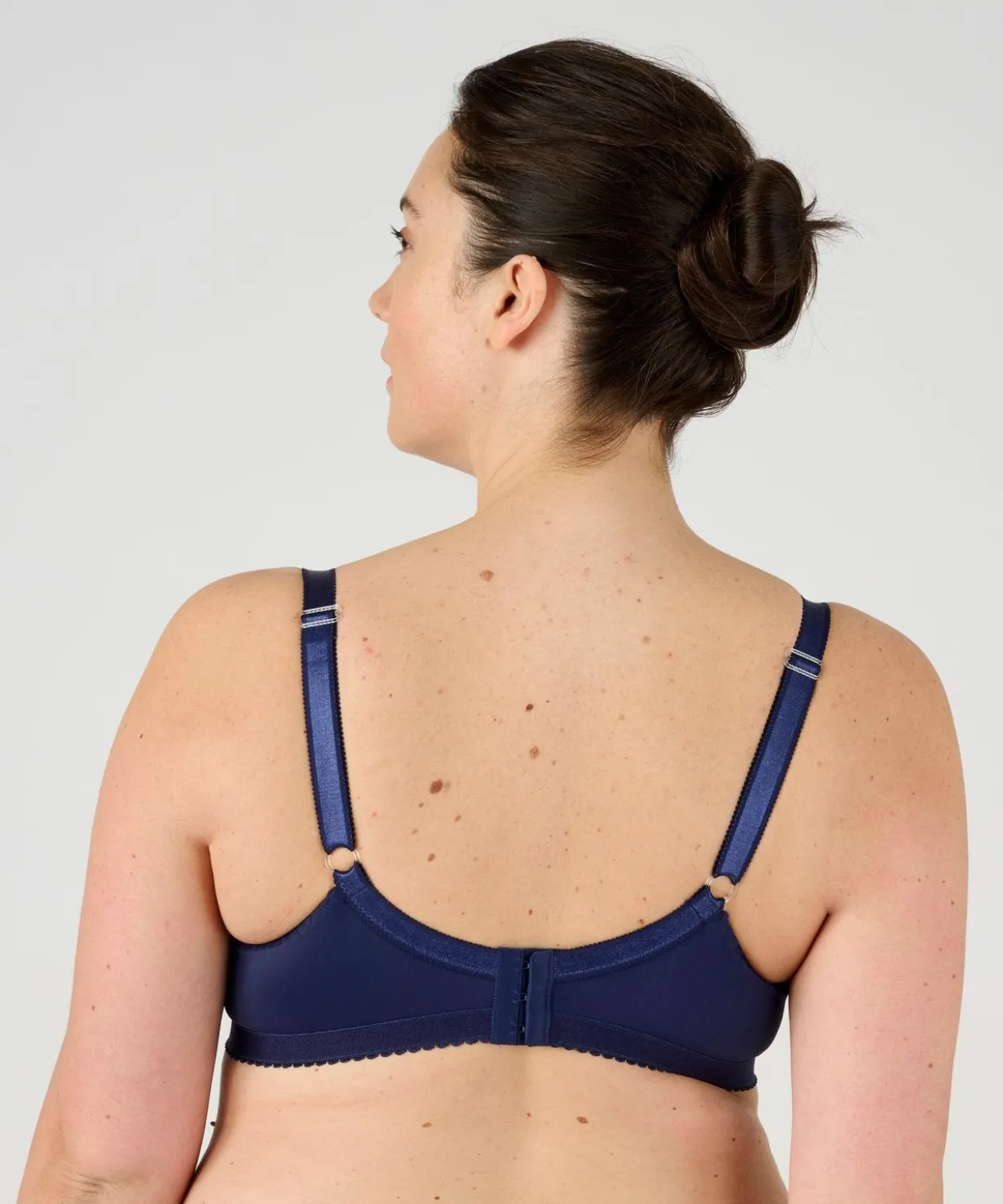 Soutien-gorge sans armatures, grand maintien