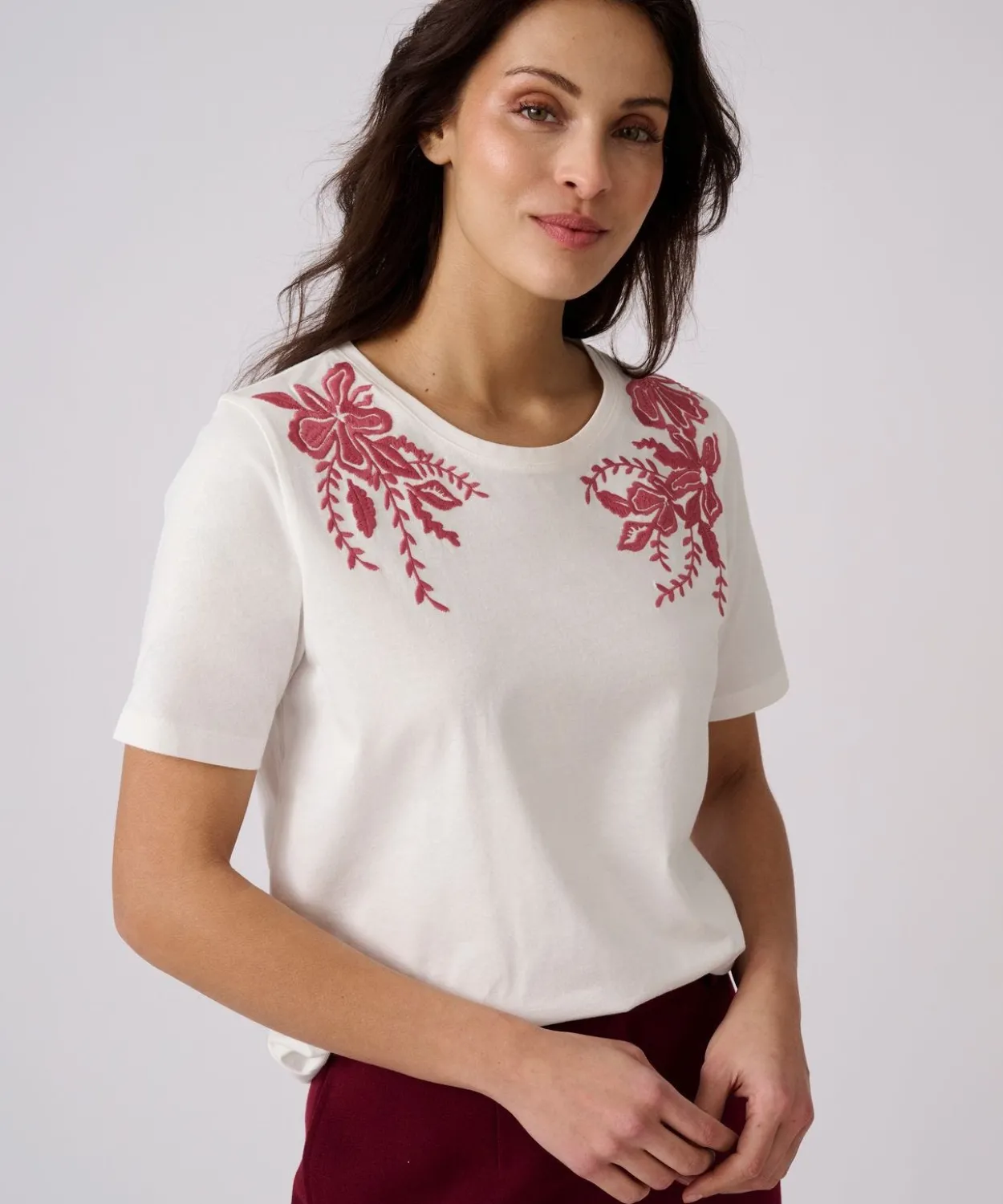 T-shirt brodé
