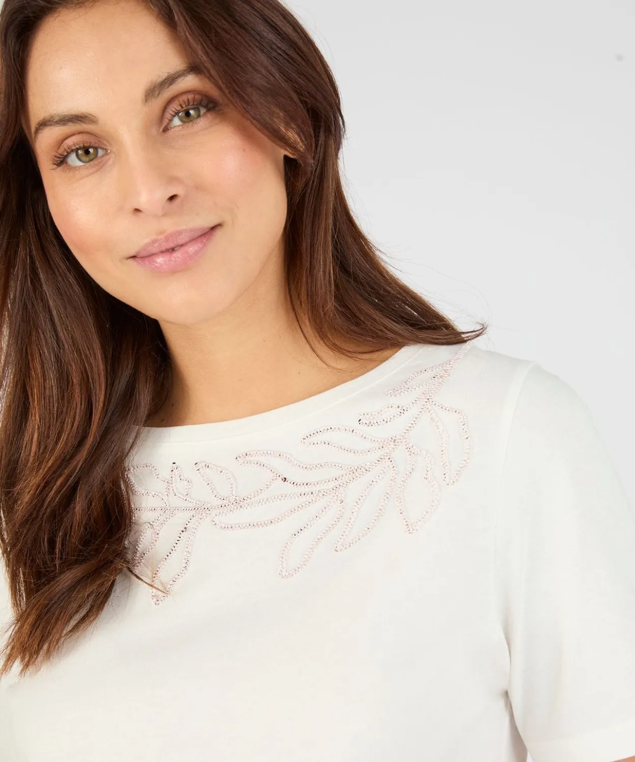 T-shirt broderie et sequins pur coton