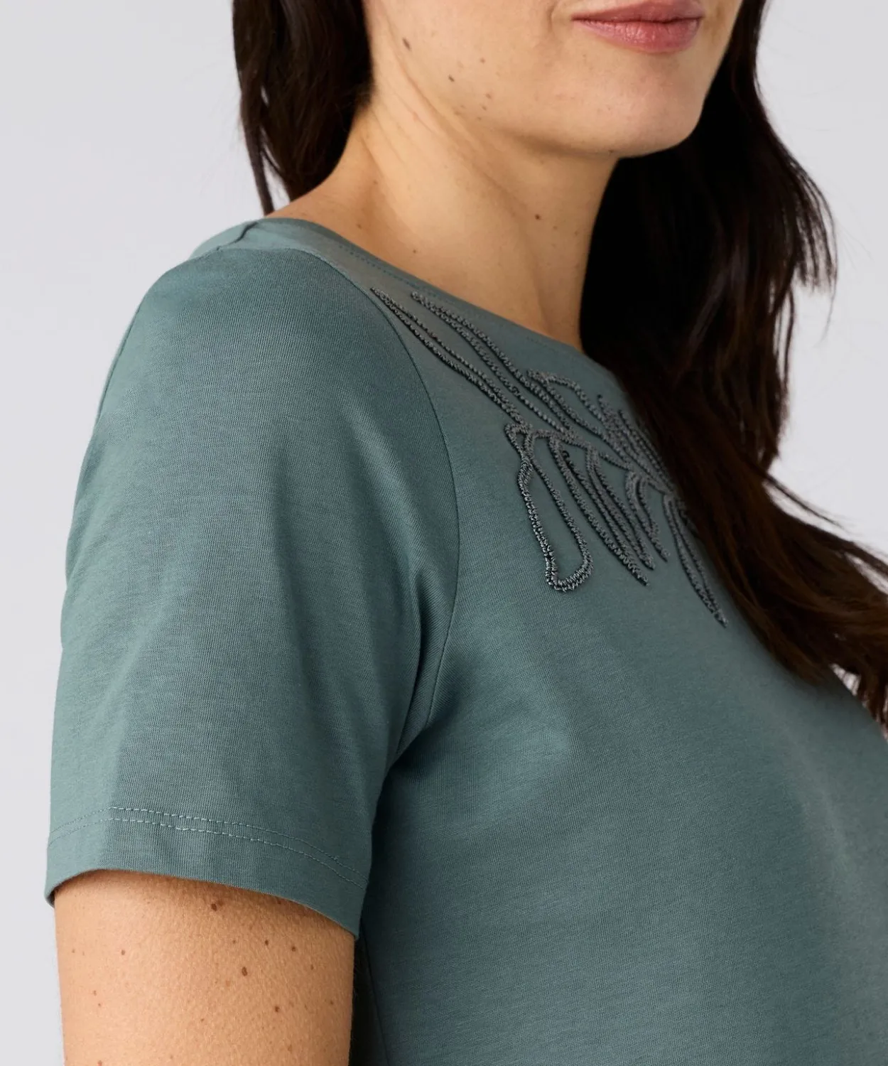 T-shirt broderie et sequins pur coton