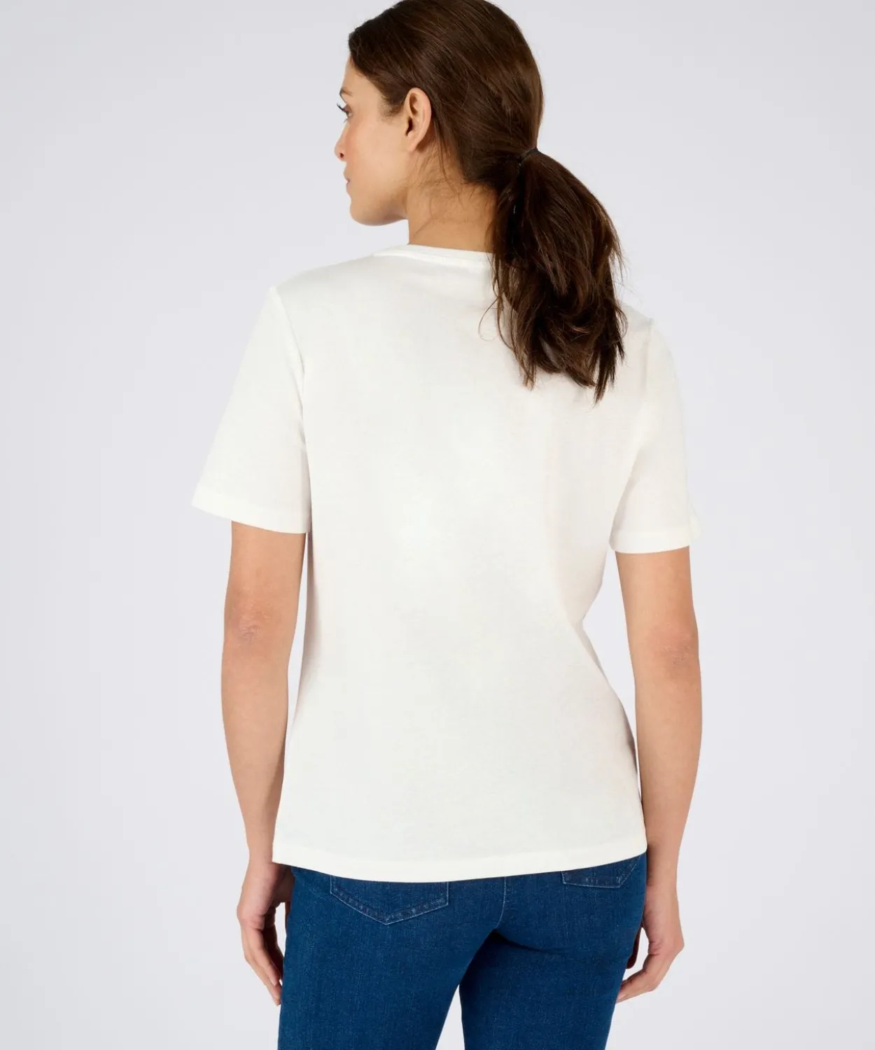 T-shirt broderies ajourées