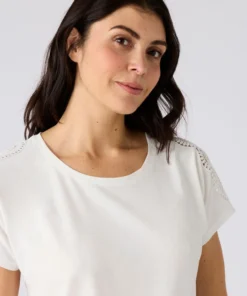 T-shirt Climatyl détail dentelle