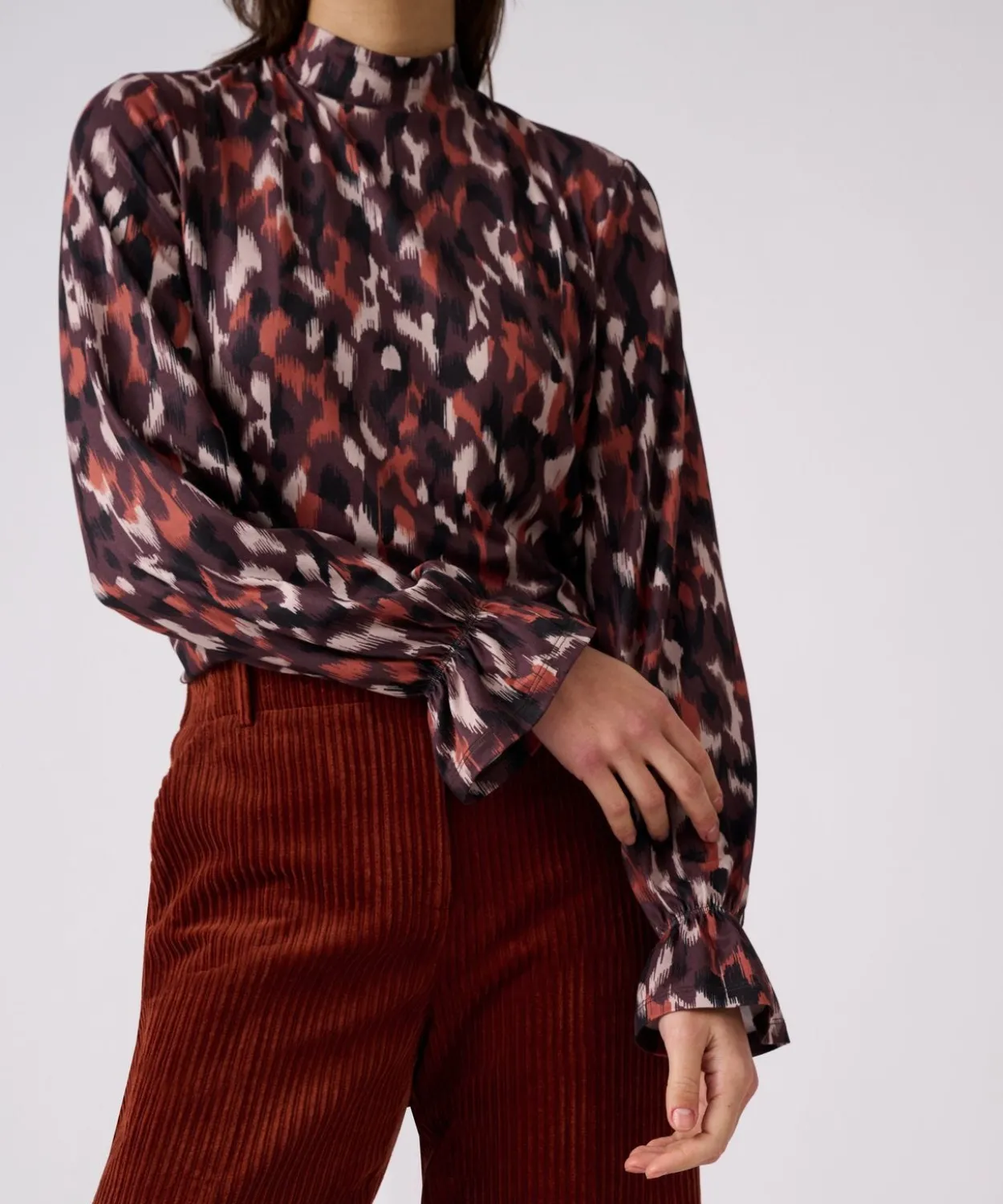 T-shirt col montant en maille chaude