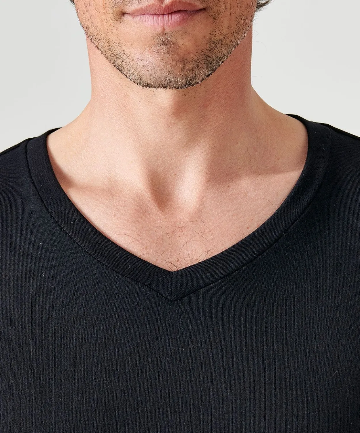T-shirt col V manches courtes fine côte Thermolactyl Sensitive
