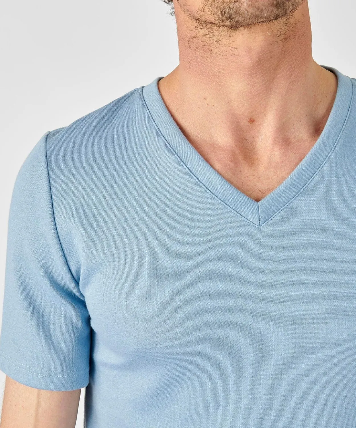 T-shirt double face col V Thermolactyl