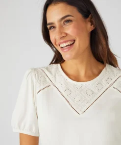 T-shirt empiècement broderie anglaise