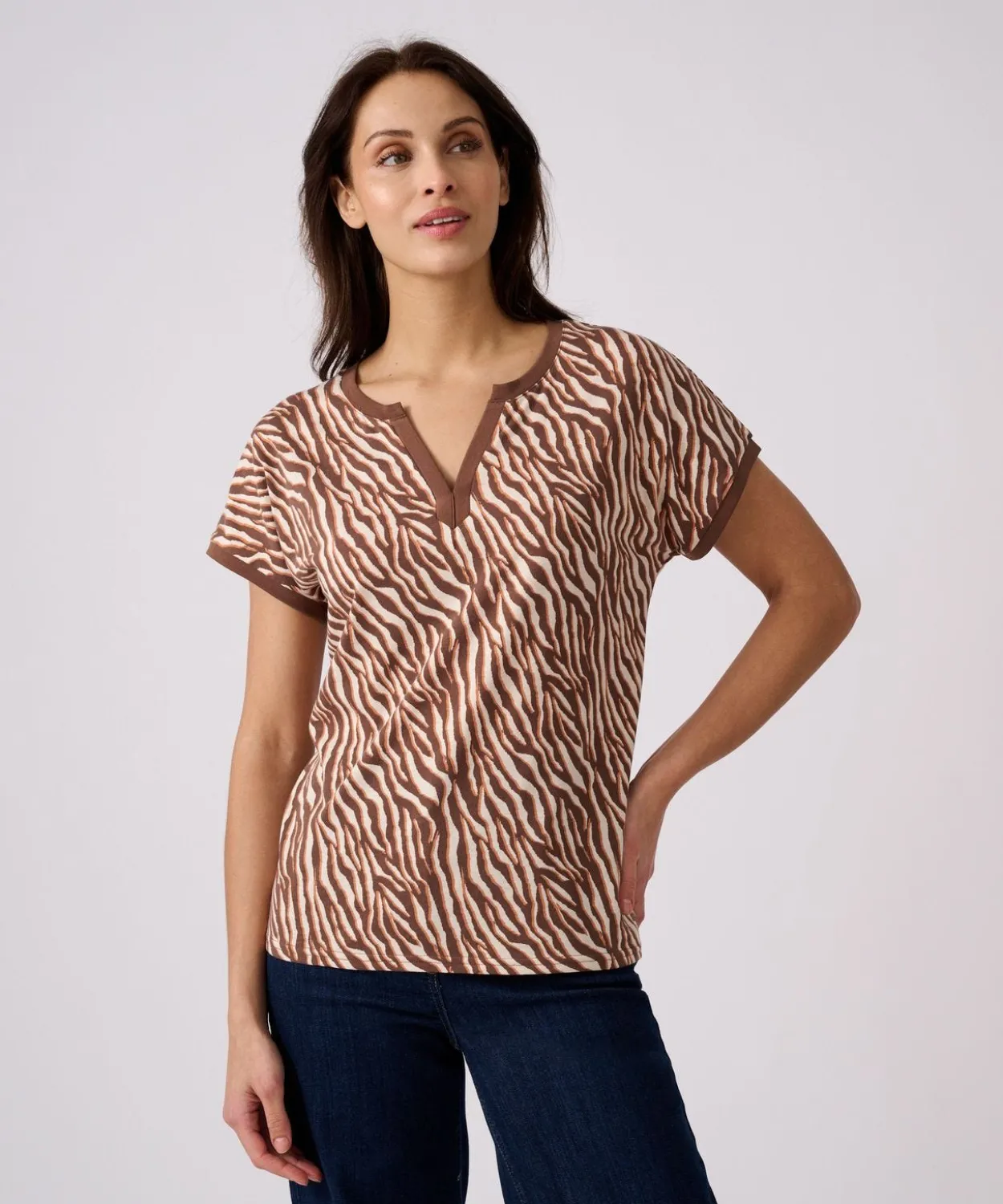 T-shirt encolure tunisienne