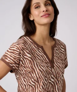 T-shirt encolure tunisienne