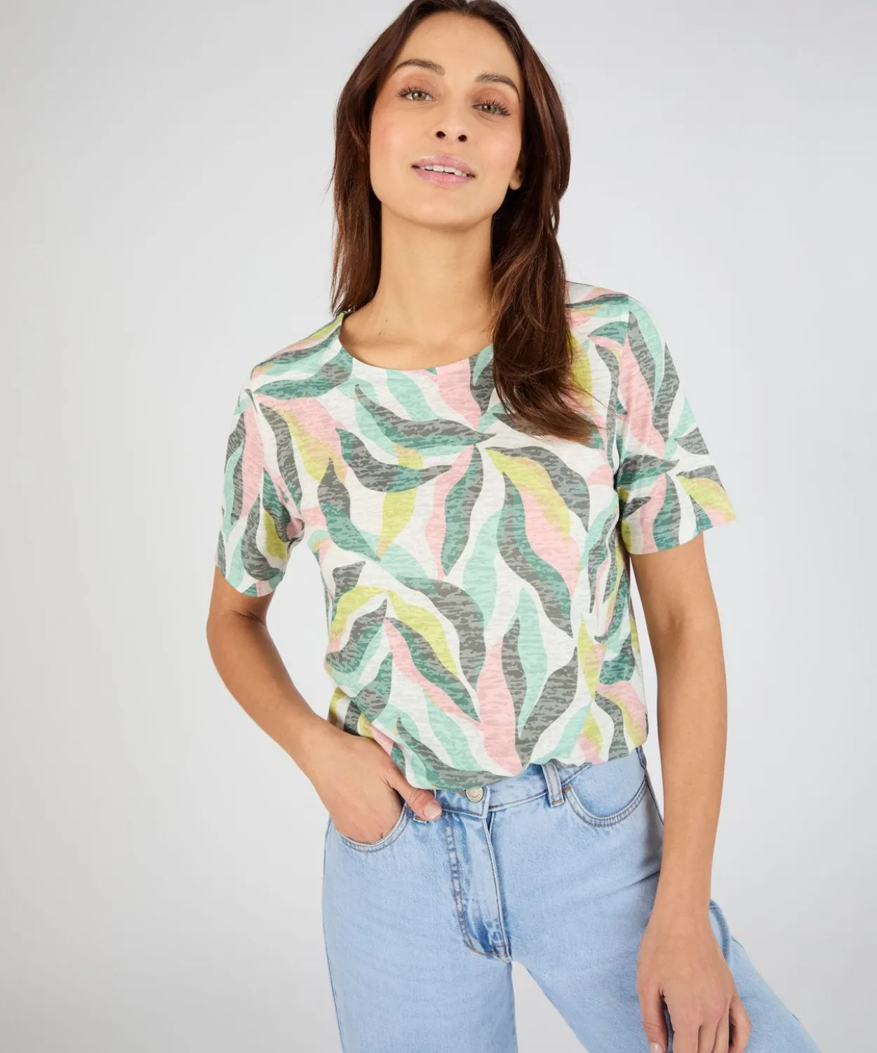 T-shirt maille dévorée imprimé végétal