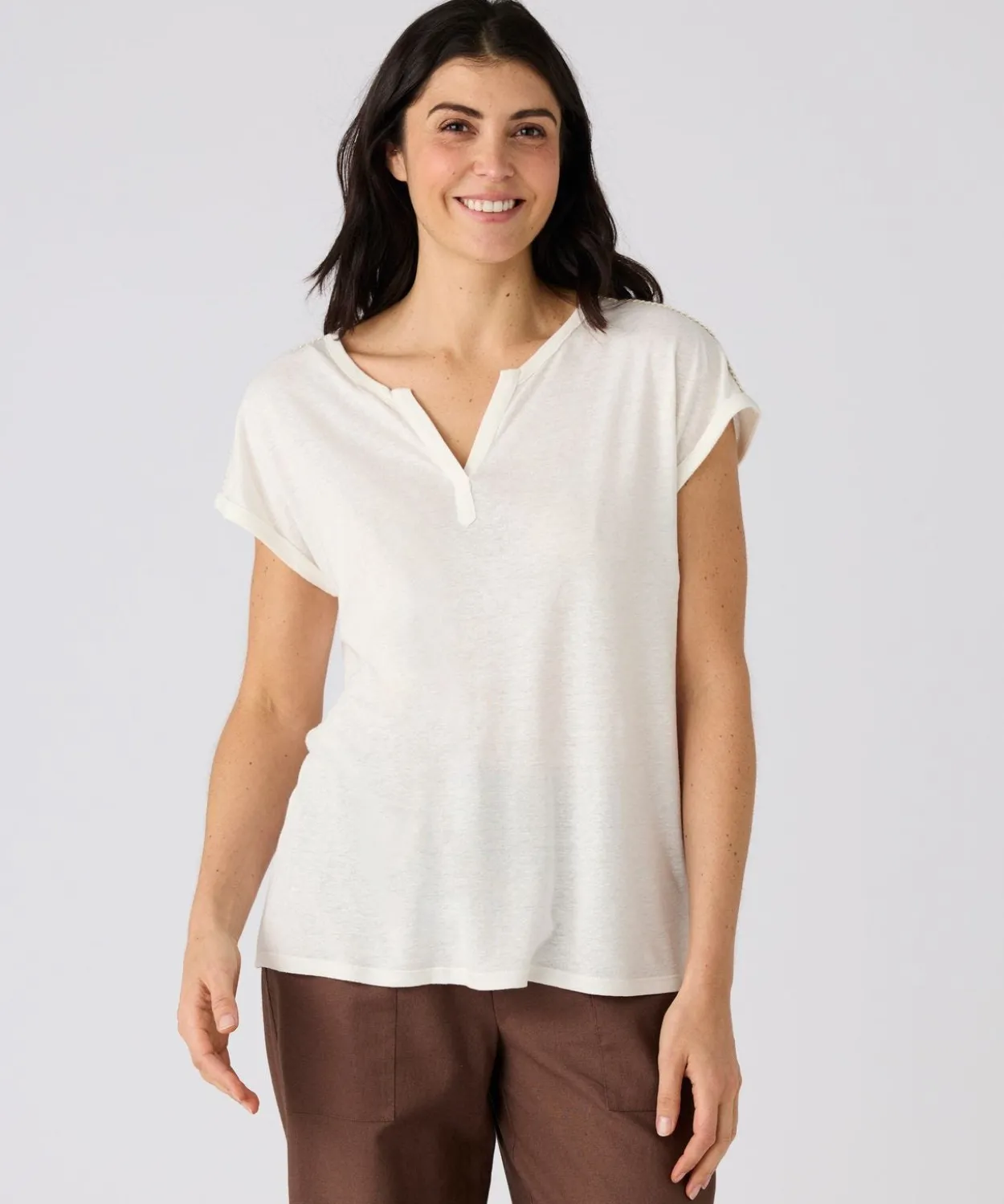 T-shirt mélange lin, détails tressés