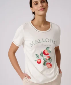 T-shirt motif placé
