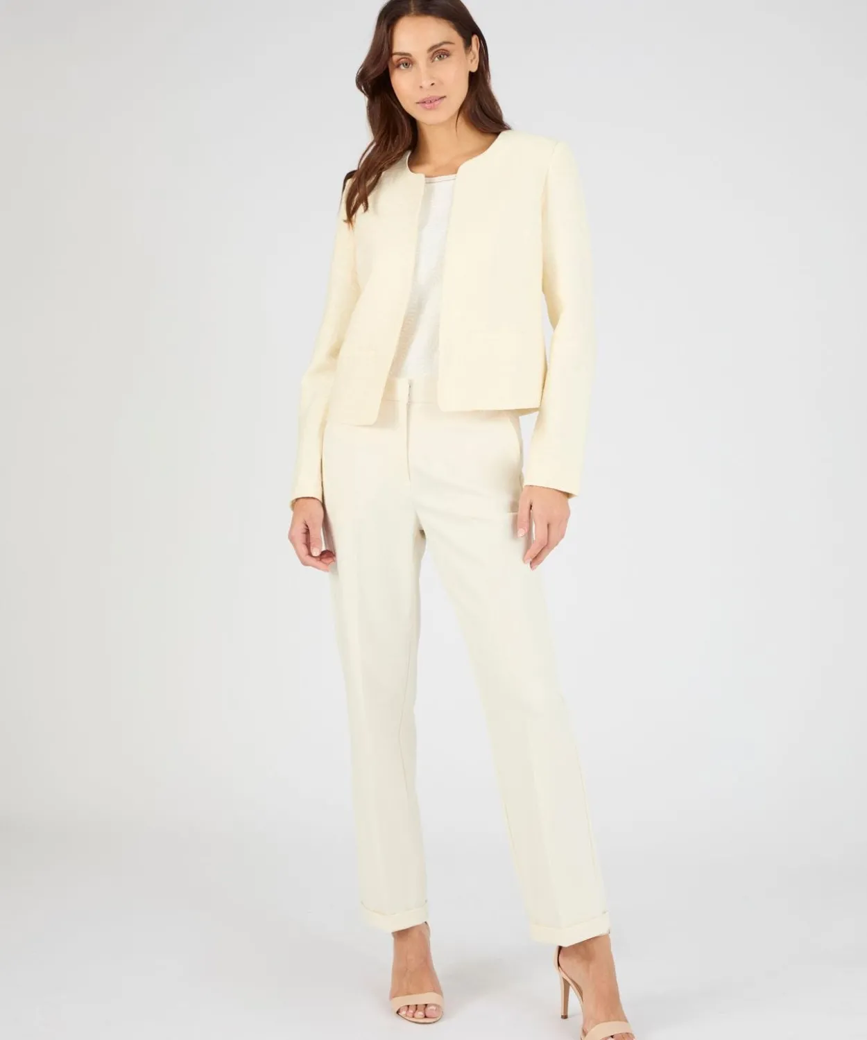 Veste matière reliéfée plissée
