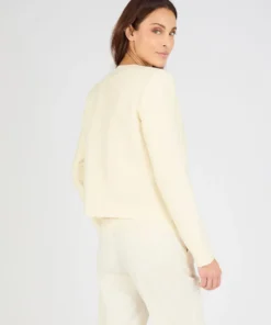 Veste matière reliéfée plissée